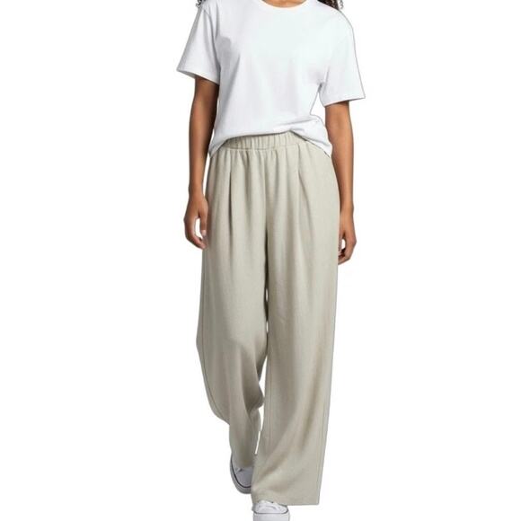 PrettyLittleThing Pants - PrettyLittleThing Women's Wide Leg Palazzo Pants 2 Beige Pleated High Rise